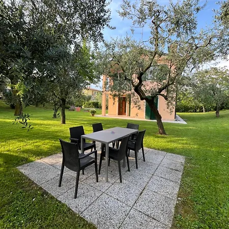 Casa Alessandra Tatil Evi Torri Del Benaco